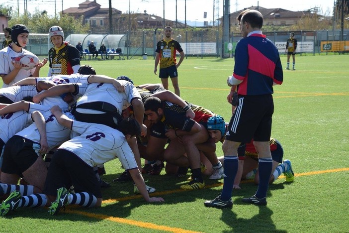 Gli Under 18 della FTGI Pro Recco Spezia si preparano alla mischia (foto Rossi)